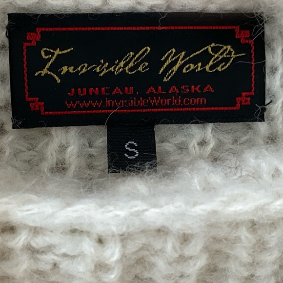 Invisible World | Vintage 100% alpaca sweater | white/cream | small - Picture 2 of 4